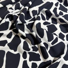 Вискоза молочная анималистичная (181477)