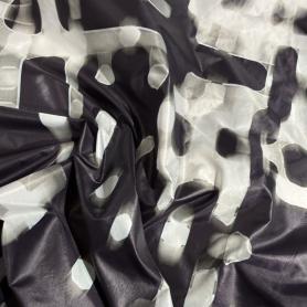 Плащевка черная геометрия (131458)