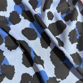 Вискоза голубая анималистичный принт (178405)