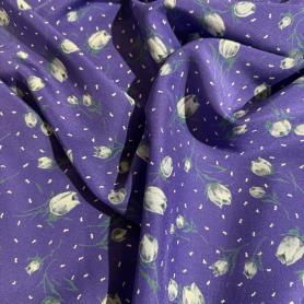 Вискоза фиолетовая в цветочный принт (158379)