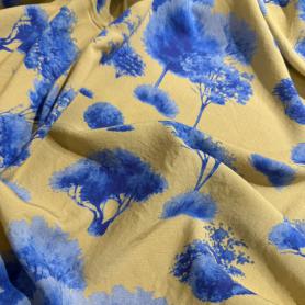 Вискоза коричневая в цветочный принт (181477)