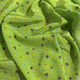 Вискоза зеленая в цветочный принт (150220)