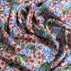 Вискоза молочная в цветочный принт (150248)