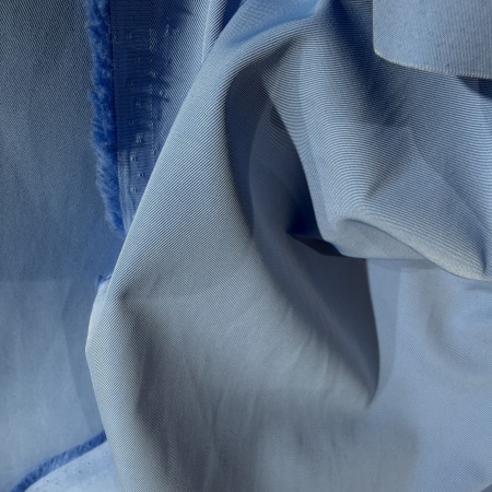 Плащевка голубая (150260)