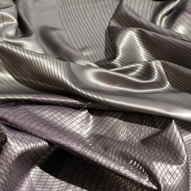 Шелк серый с геометрическим принтом (128547)