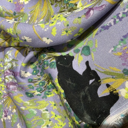 Вискоза фиолетовая в цветочный принт (152140)