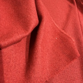 Шерсть красная однотонная (134429-1)