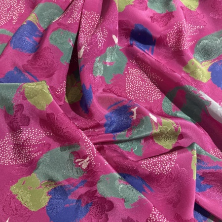 Вискоза розовая в цветочный принт (158273)