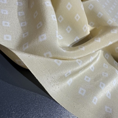 Шелк 128548 Diffusione Tessile S.r.l. (Италия)