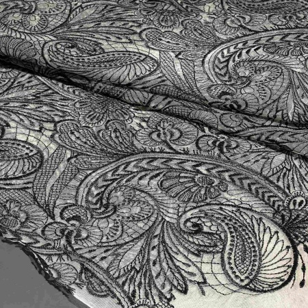 Полиэстер кремовый с вышивкой пейсли (187330-1)