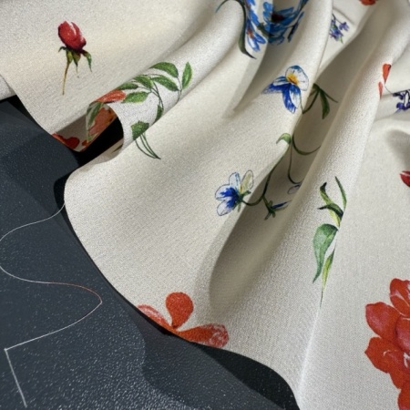 Шелк 181466 Diffusione Tessile S.r.l. (Италия)