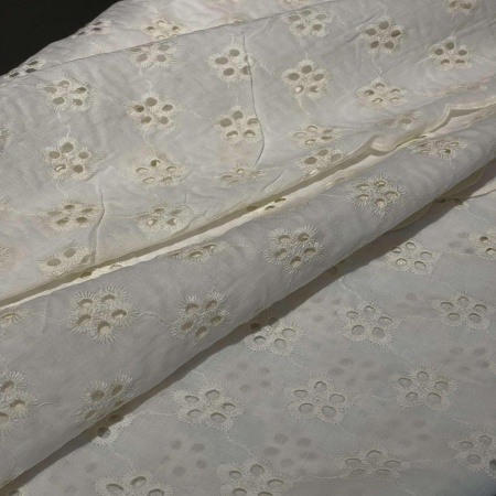 Хлопок белый с цветочной вышивкой (150247)