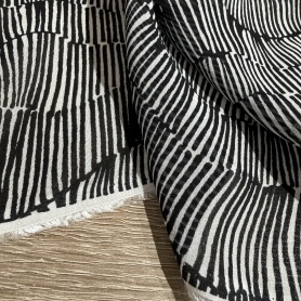 Вискоза молочная геометрия (181477)