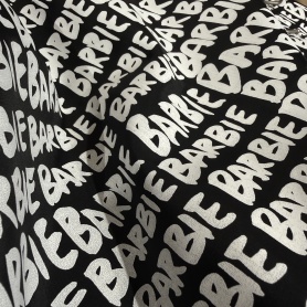 Плащевка черная с надписями (178437)