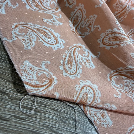 Вискоза розовая пейсли (150220)