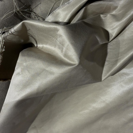 Плащевка бежевая (131451)