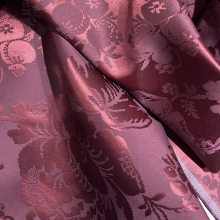 Вискоза бордовая с цветочным узором (178444)