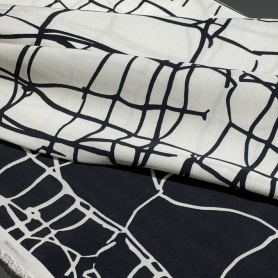 Вискоза бело-синяя с геометрическим принтом (128509)