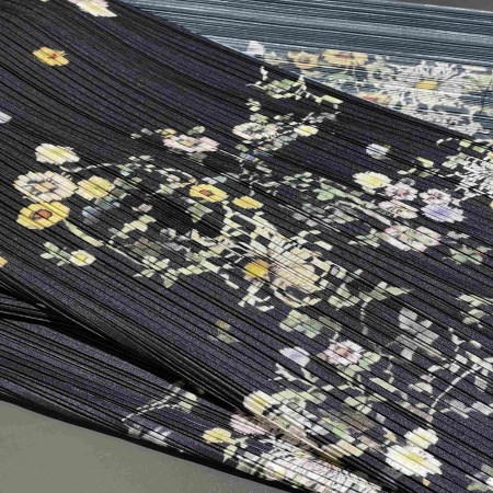 Полиэстер темно-синий с цветочным принтом (150274)