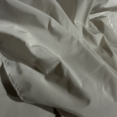 Плащевка молочная (144938)