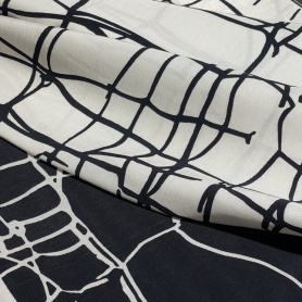 Вискоза бело-синяя с геометрическим принтом (128509)