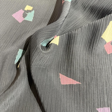 Вискоза черная с геометрией (158272)