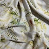 Вискоза молочная в цветочный принт (178456)