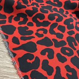 Вискоза красная анималистичная (150279)